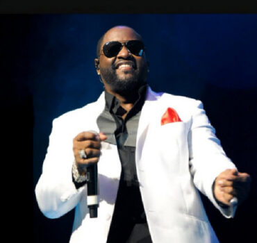 Hire Johnny Gill. - booking Johnny Gill information.