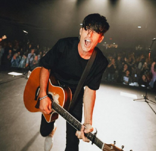 Hire PHIL WICKHAM. Save Time. Book Using Our #1 Services.