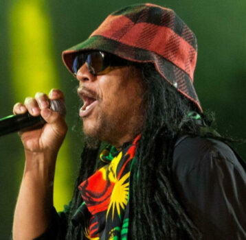 Hire Maxi Priest. Booking Maxi Priest information.
