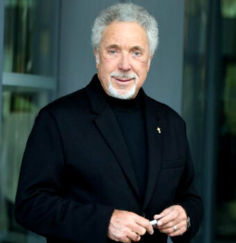 Hire Tom Jones. Booking Tom Jones information.
