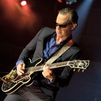 Hire Joe Bonamassa. Booking Joe Bonamassa information.