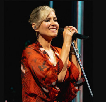 Hire Dido. Booking Dido information.