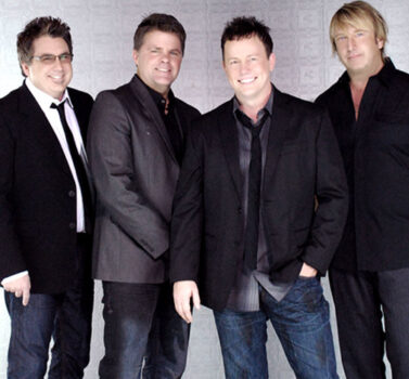 Hire Lonestar. Booking Lonestar information.