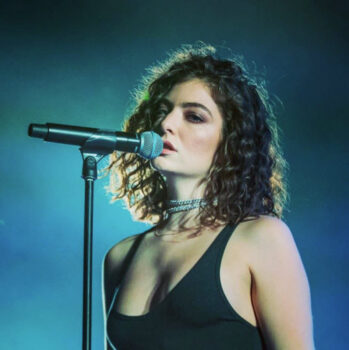 Hire Lorde - booking Lorde for an event!