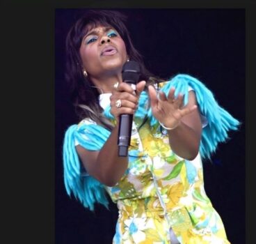 Hire Santigold. Booking Santigold information.