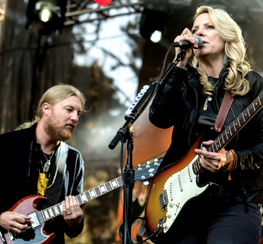 Hire TEDESCHI TRUCKS BAND.  Save Time. Book Using Our #1 Services.