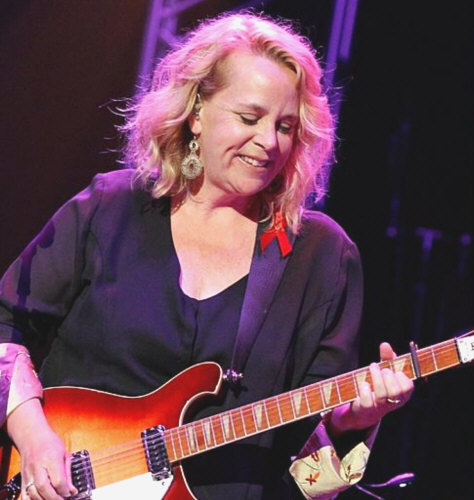 Hire MARY CHAPIN CARPENTER. Save Time. Book Using Our #1 Services.
