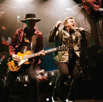 Hire NewSong - booking NewSong information.