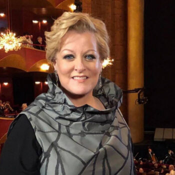 Hire Deborah Voight - booking Deborah Voigt information.