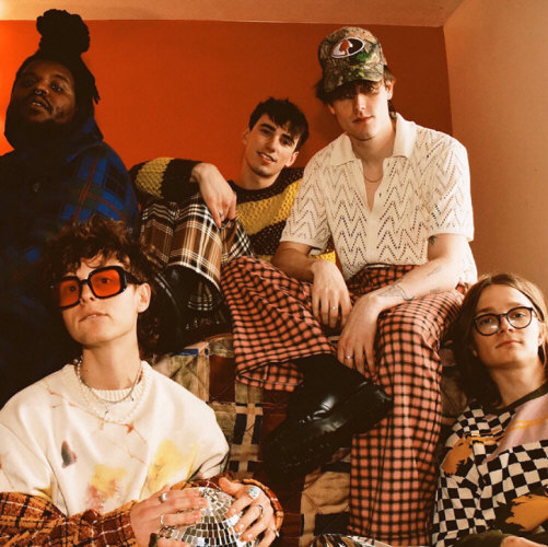 #1. Booking HIPPO CAMPUS! Get Answers & Fast Service.