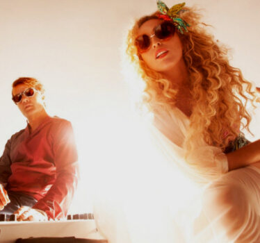 Hire The Ting Tings. Booking The Ting Tings information.