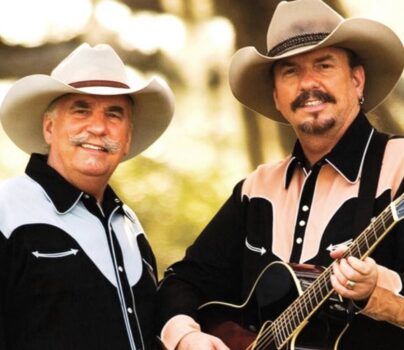 Hire the Bellamy Brothers. Booking the Bellamy Brothers information.