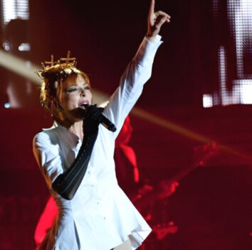 Hire Mylene Farmer. Booking Mylene Farmer information.