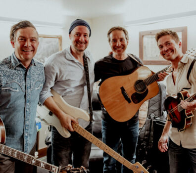 Hire Yonder Mountain String Band - booking Yonder Mountain String Band information.