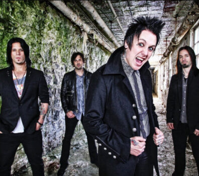 Hire Papa Roach. Booking Papa Roach information.