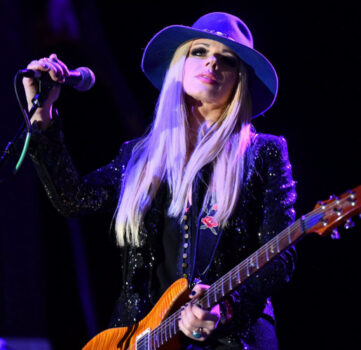 Hire Orianthi. Booking Orianthi information.
