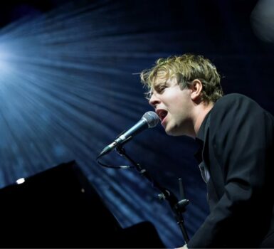 Hire Tom Odell. - booking Tom Odell information.