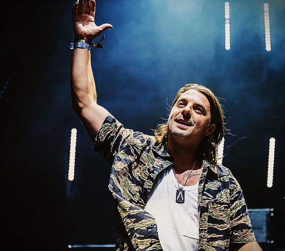 Booking AXWELL. Save Time. Book Using Our #1 Services.