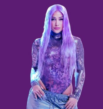 Hire Fariana. Booking Fariana information.