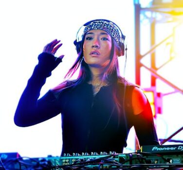 Hire Peggy Gou. Booking Peggy Gou information.