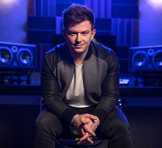 Booking FEDDE LE GRAND. Save Time. Book Using Our #1 Services.